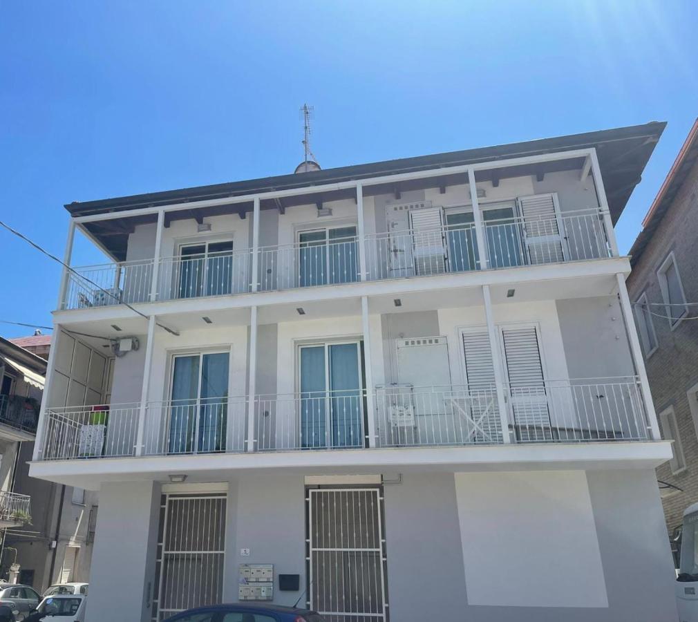 Da Cate - Appartamento Al Mare Grottammare Exteriör bild